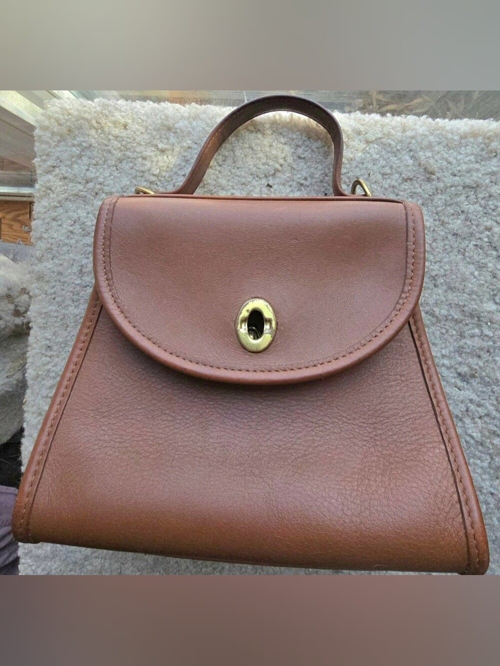 Classic Vintage British Tan Leather Top-Handle COACH Regina Bag #9983 - Picture 2 of 9